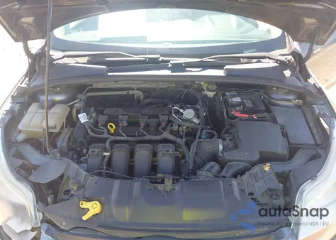 2014 Ford Focus Se z USA, uszkodzony, nr VIN 1FADP3F27EL138041